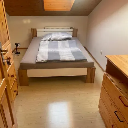 ,hoizmann' Apartment
